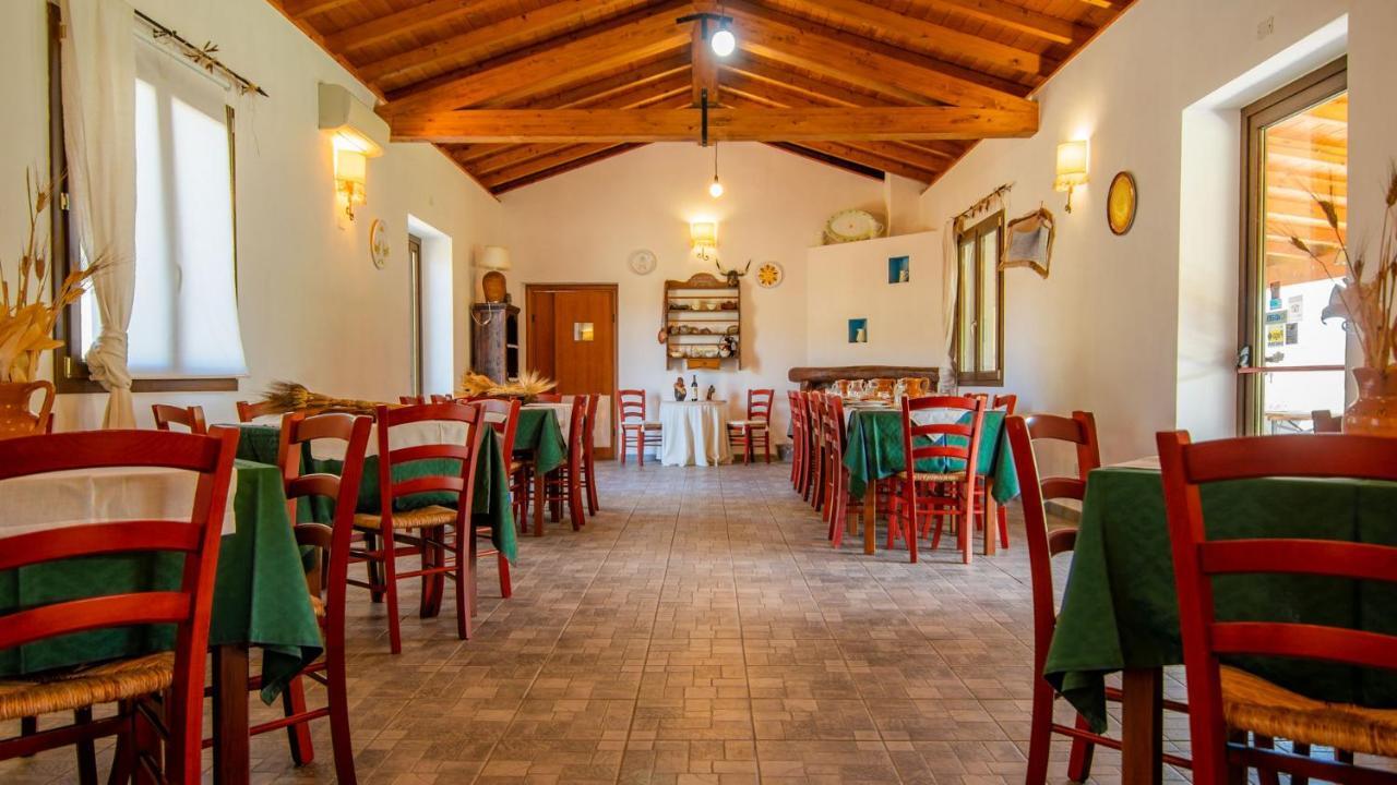 Agriturismo Carrucana Martis Luaran gambar
